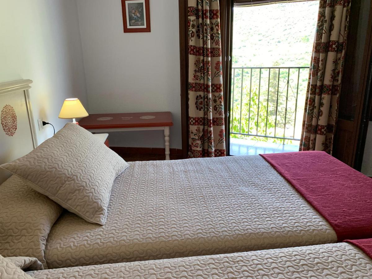Hostal Atalaya En Capileira Cb Exteriér fotografie