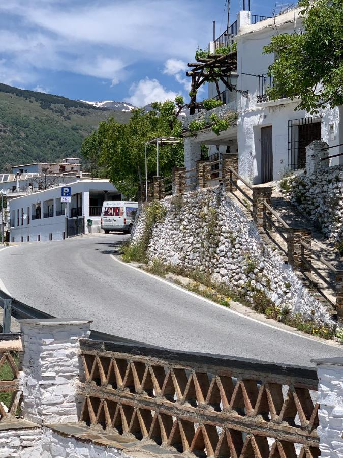 Hostal Atalaya En Capileira Cb Exteriér fotografie